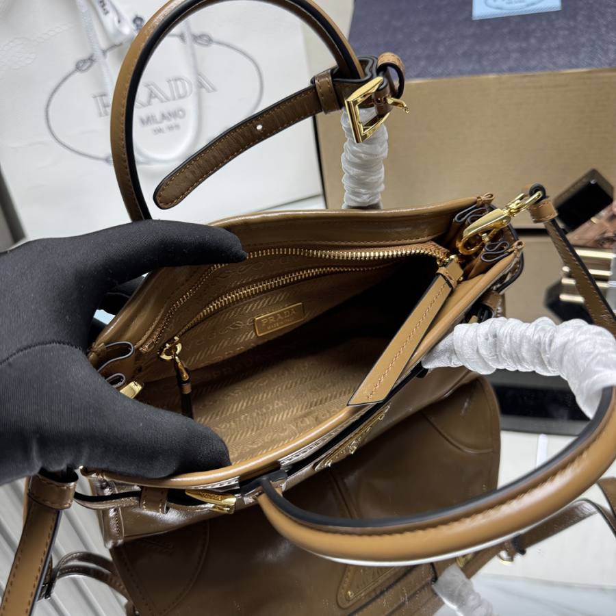 RP 3160000 Prada Bonnie Mini Soft Lux 23.5x12x9 1BA486 DAD0