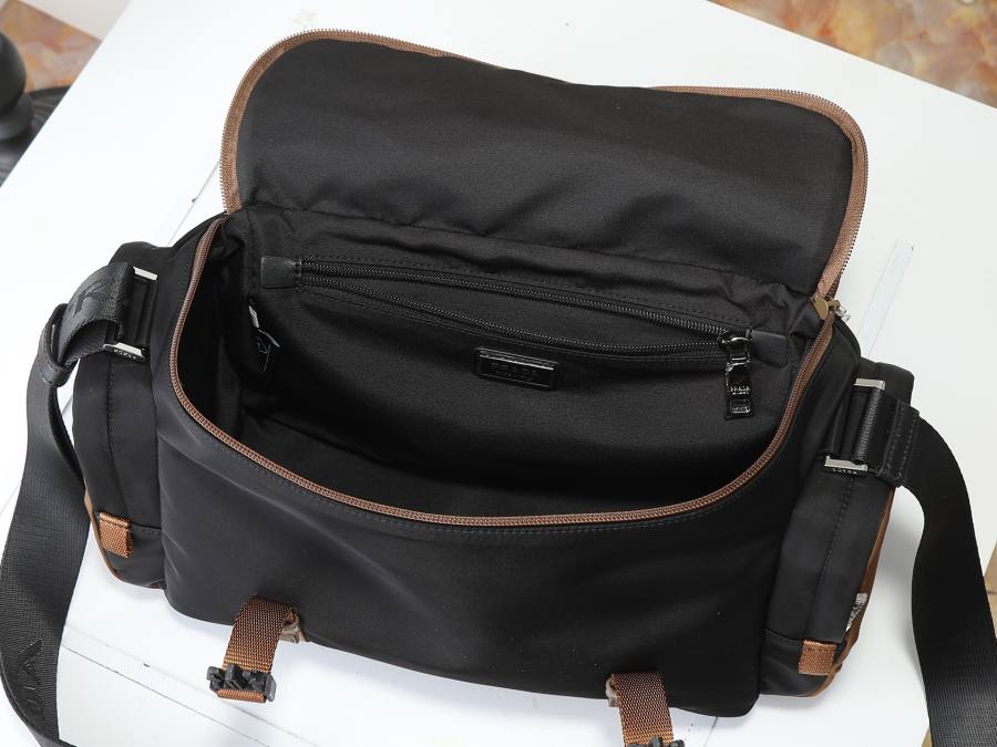 RP 3214000 Prada Sculptural Shoulder Black Caramel 2VH195 D31E