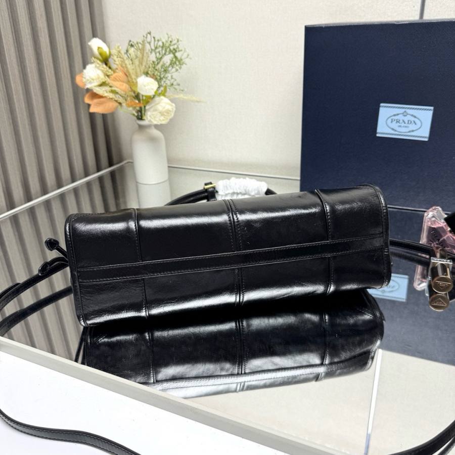 RP 3484000 Prada Bonnie Medium Soft Lux 32x15.5x12 1BA426 BFB2