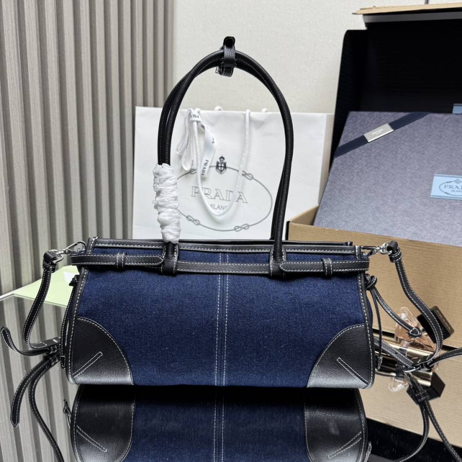 RP 3511000 Prada Bonnie Medium 32x15.5x12 1BA426 8F5B