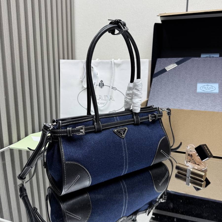 RP 3511000 Prada Bonnie Medium 32x15.5x12 1BA426 8F5B
