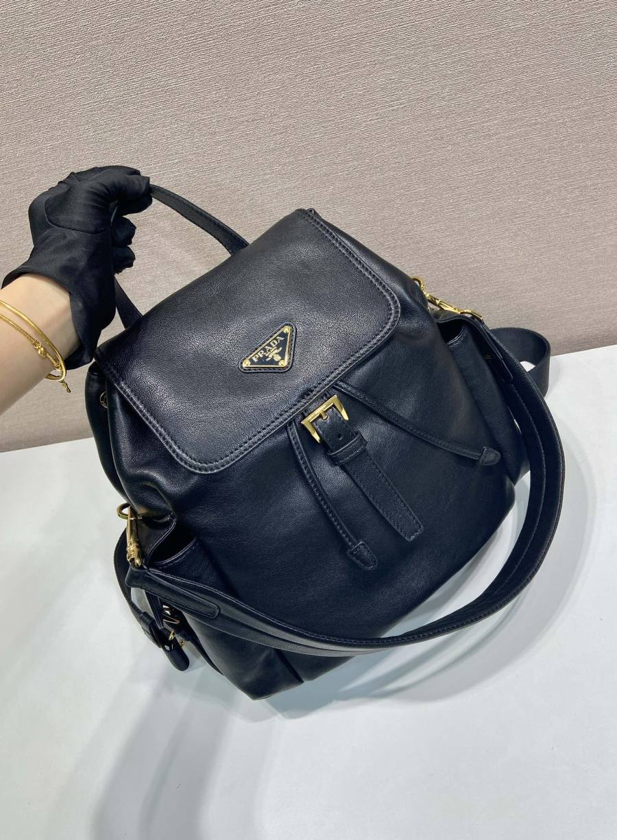 RP 3565000 Prada Explore 2VZ080 6B06