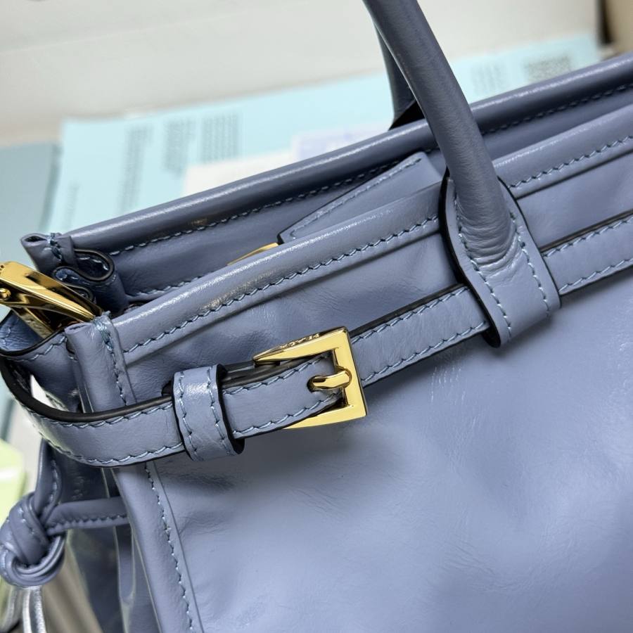 RP 3700000 Prada Bonnie Medium Soft Lux 32x15.5x12 1BA426 4647
