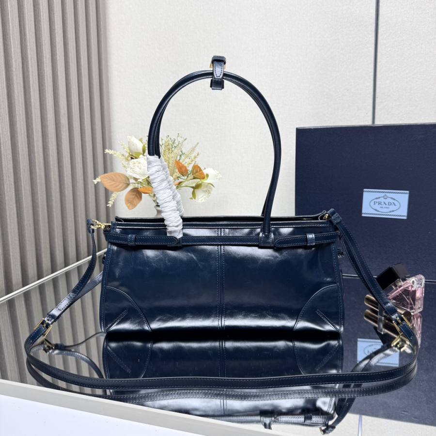 RP 3700000 Prada Bonnie Medium Soft Lux 32x15.5x12 1BA426 D295