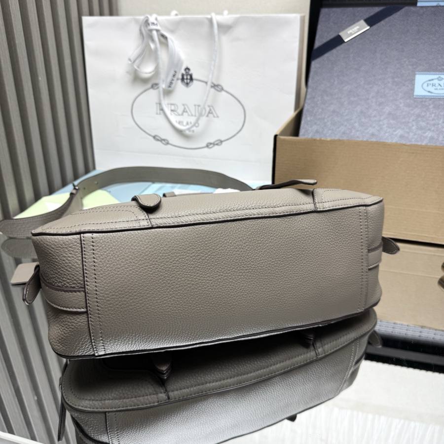 RP 3916000 Prada Symbole Tote 1BG604 98E8
