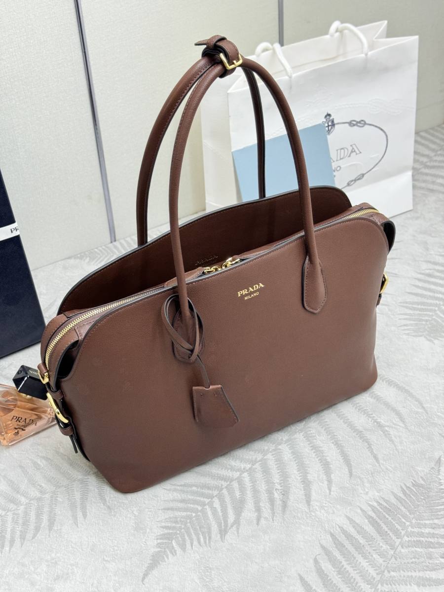 RP 3943000 Prada 1BG600 1BG600 B1B1