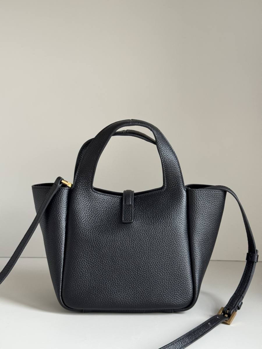 Saint Laurent Bea Small Tote 47 x 23 x 13 86A6