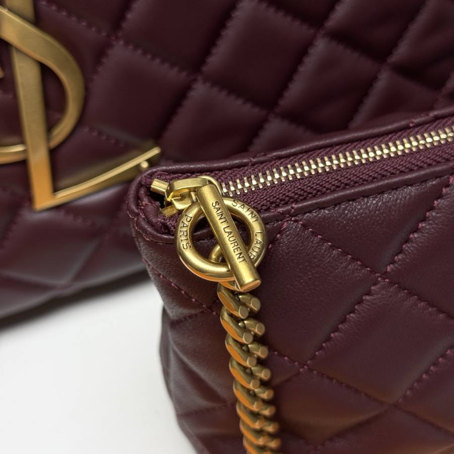 Saint Laurent Icare Small 46 x 28 x 15 3AD9