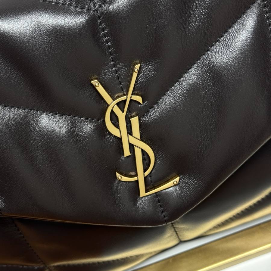 Saint Laurent Loulou Puffer Small 29 x 17 x 11 3B91