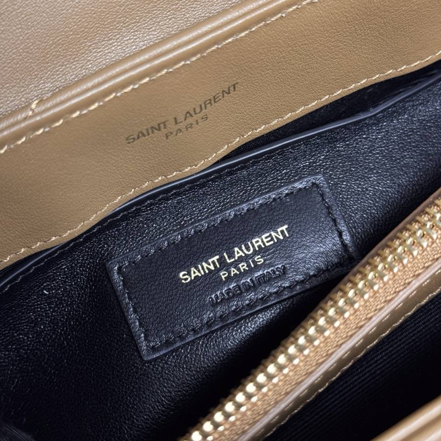 Saint Laurent Loulou Small 25 x 17 x 9 A6D7