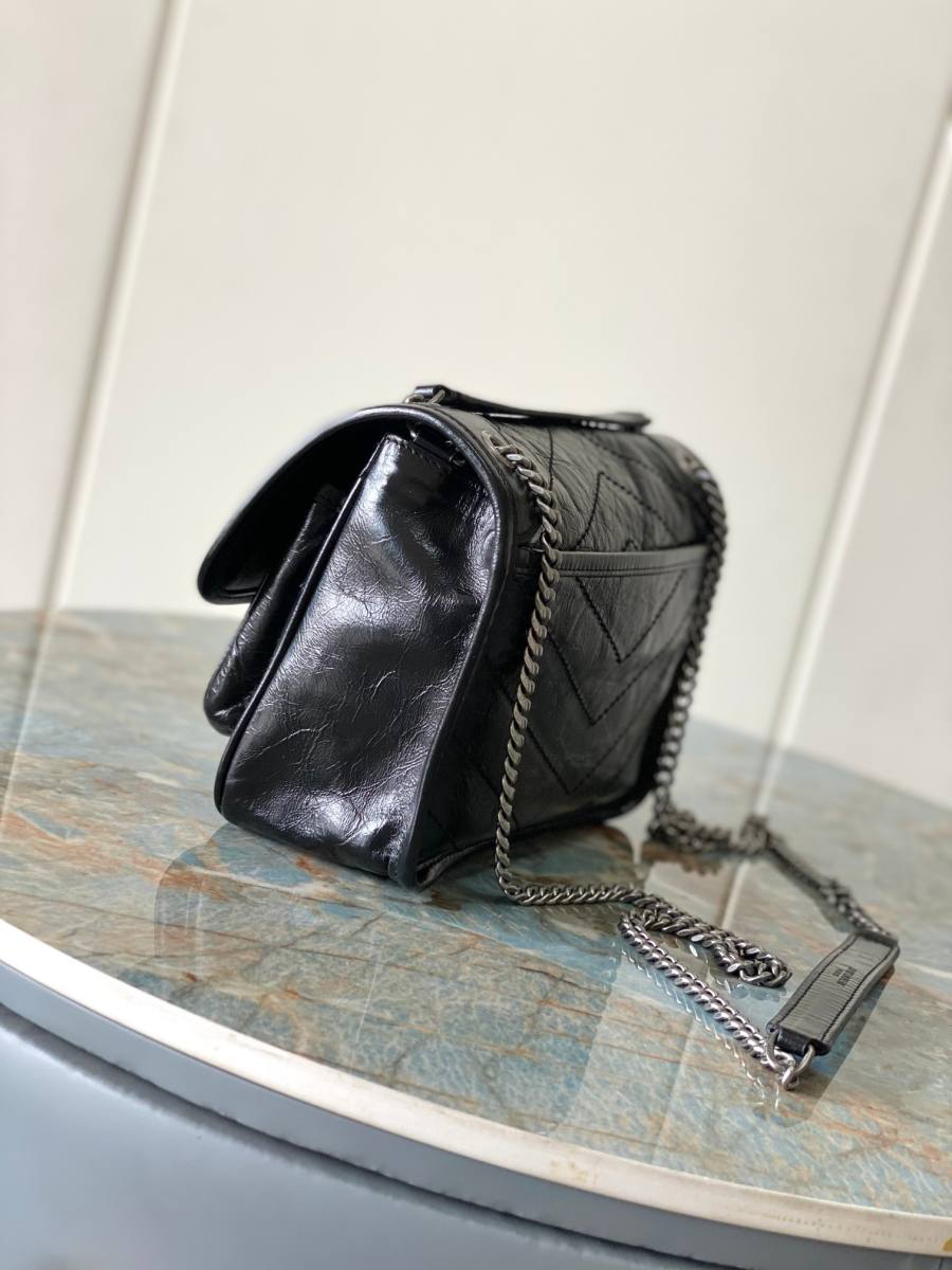 Saint Laurent Niki Baby 22 x 16 x 7.5 29CE