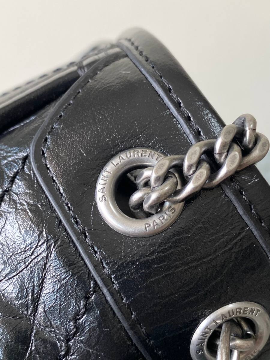 Saint Laurent Niki Baby 22 x 16 x 7.5 29CE