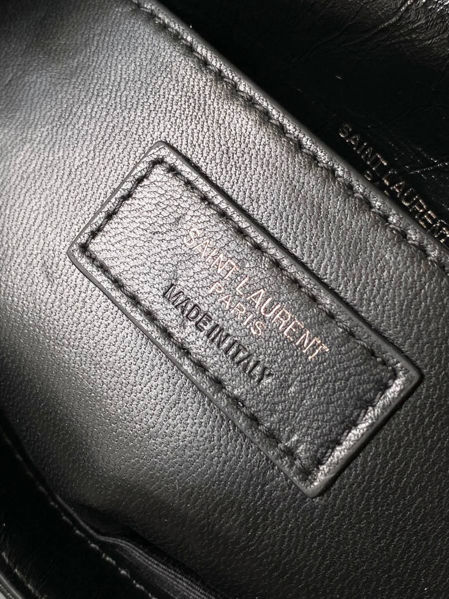 Saint Laurent Niki Baby 22 x 16 x 7.5 29CE