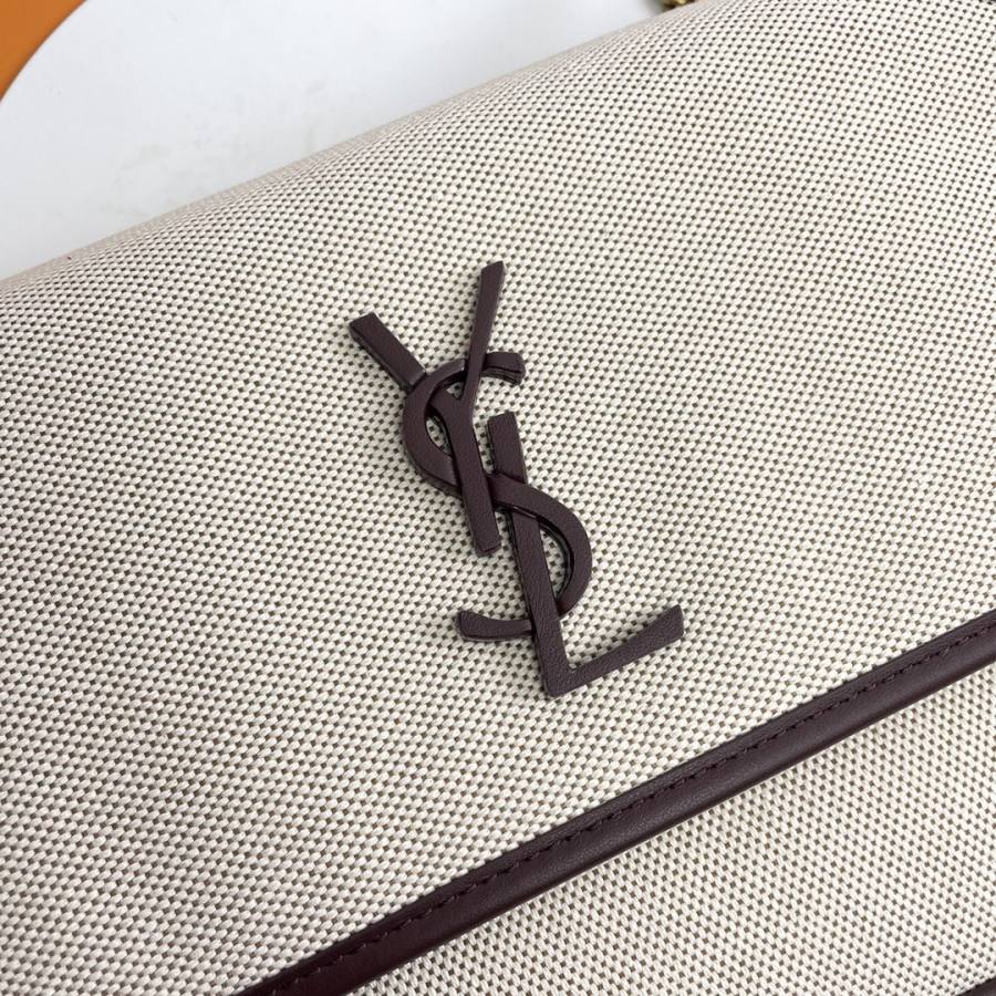 Saint Laurent Niki Baby 22 x 16 x 7.5 E0B7