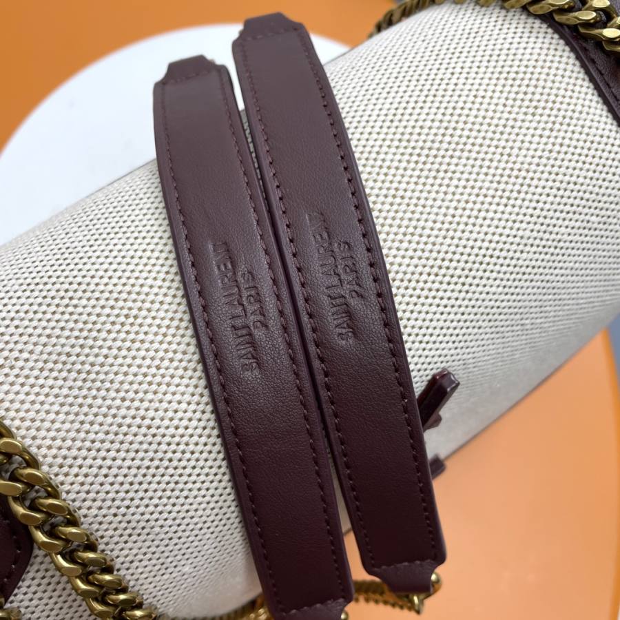 Saint Laurent Niki Baby 22 x 16 x 7.5 F3C4