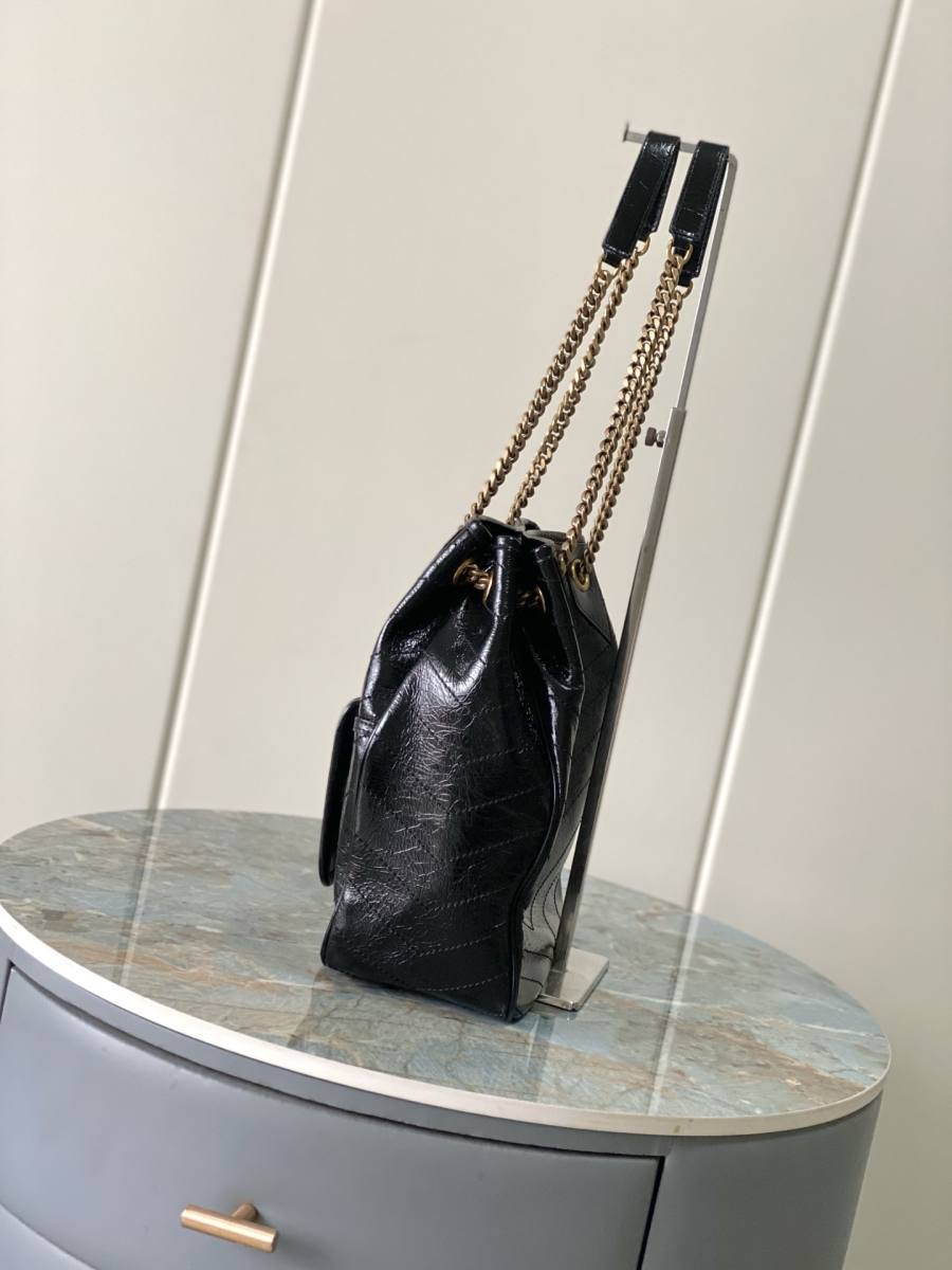 Saint Laurent Niki Shopping Medium 33 x 27 x 14 4BE7