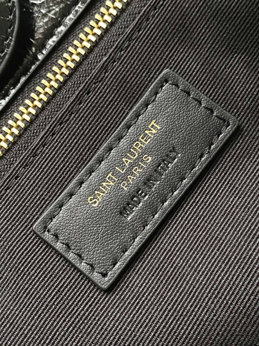 Saint Laurent Niki Shopping Medium 33 x 27 x 14 4BE7