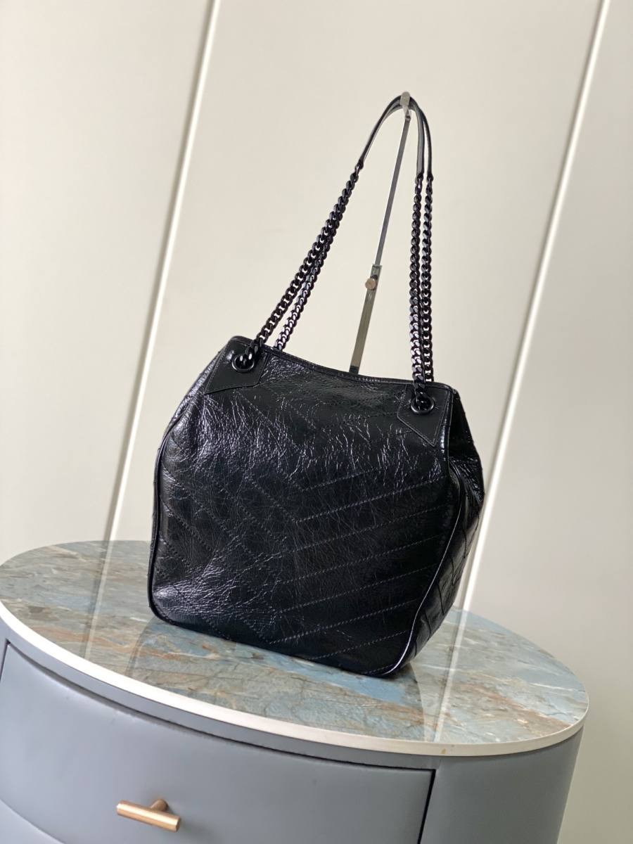 Saint Laurent Niki Shopping Medium 33 x 27 x 14 B4A2