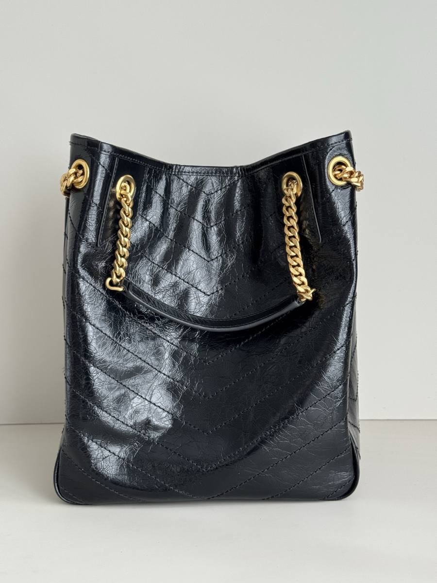 Saint Laurent Niki Shopping Medium 33 x 27 x 14 BC3B