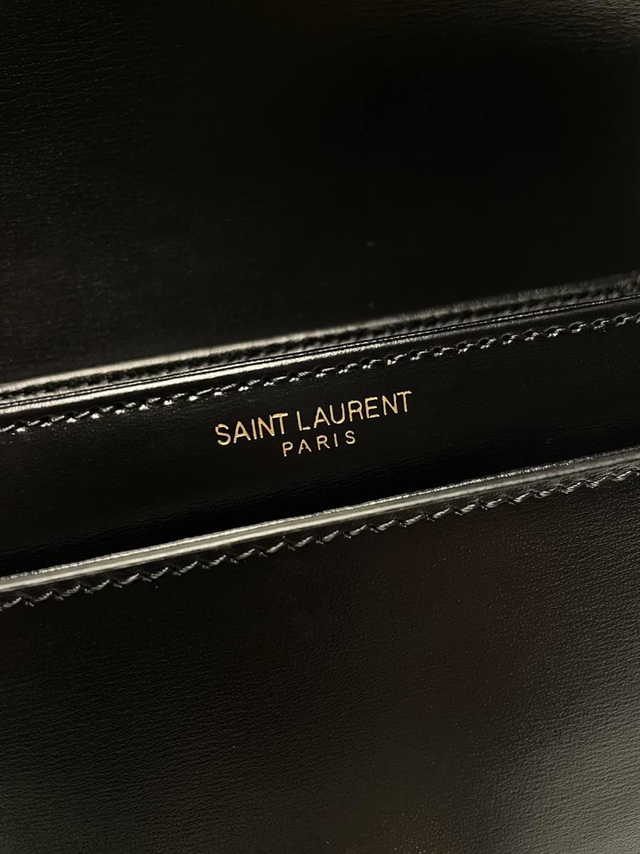 Saint Laurent Solferino Box 23 x 16 x 8 55A6
