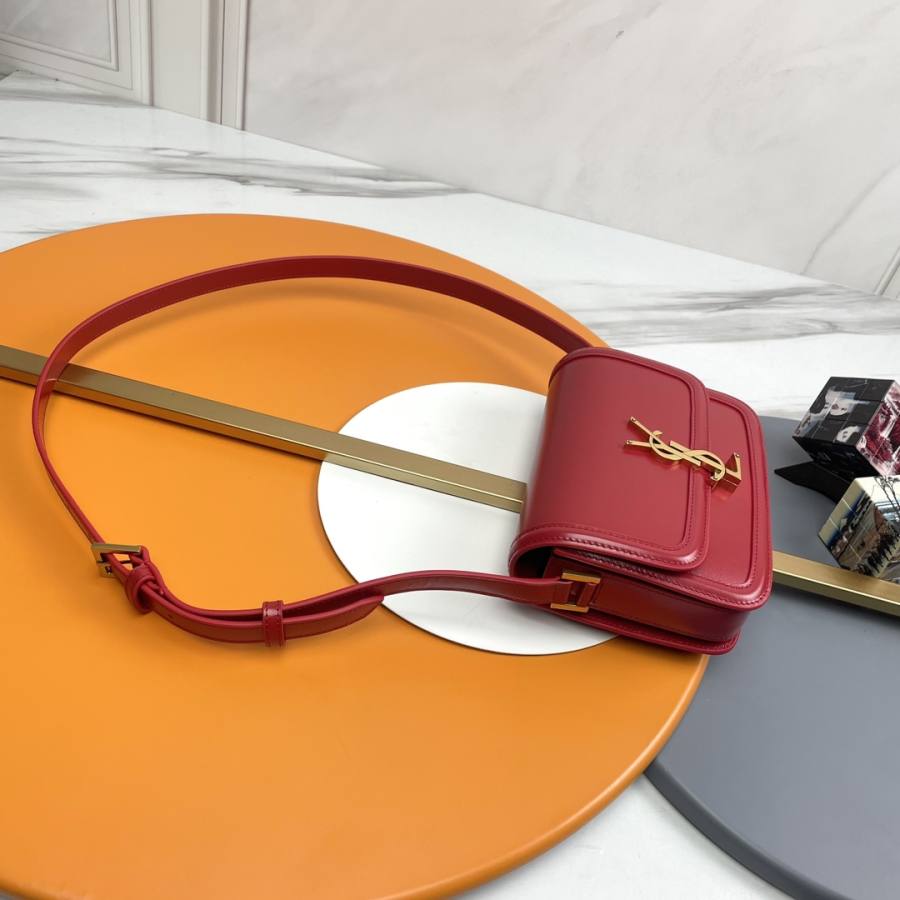 Saint Laurent Solferino Box 23 x 16 x 8 AE57