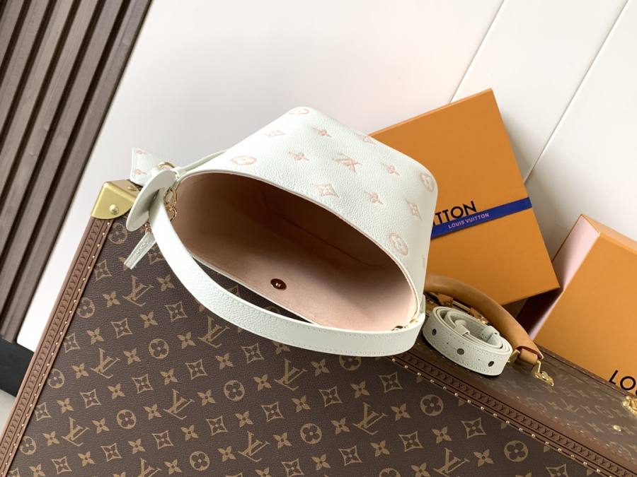 Louis Vuitton All In BB M28315 20 x 13 x 8 B1DE