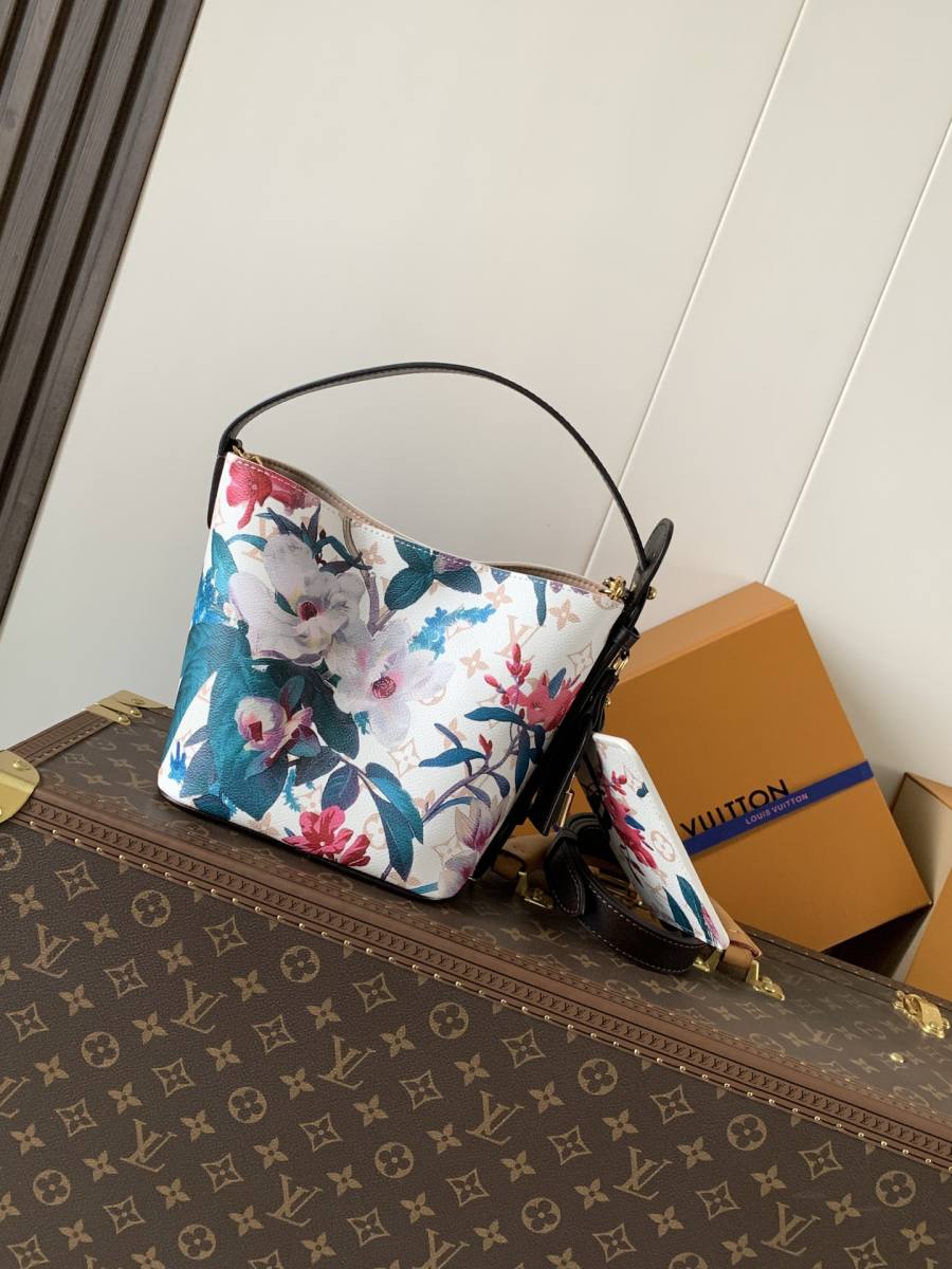 Louis Vuitton All In BB M29067 20 x 13 x 8 3817
