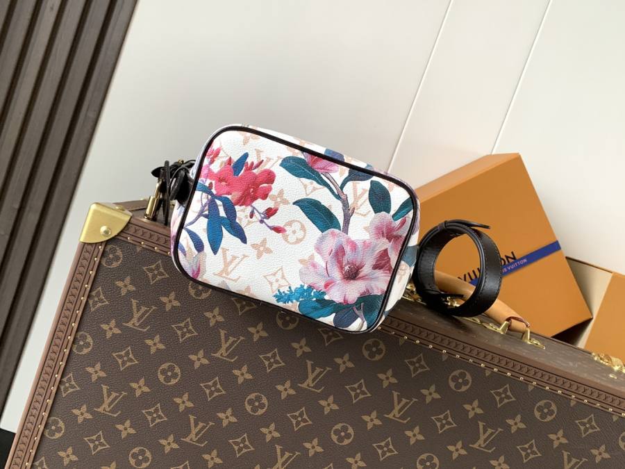 Louis Vuitton All In BB M29067 20 x 13 x 8 3817