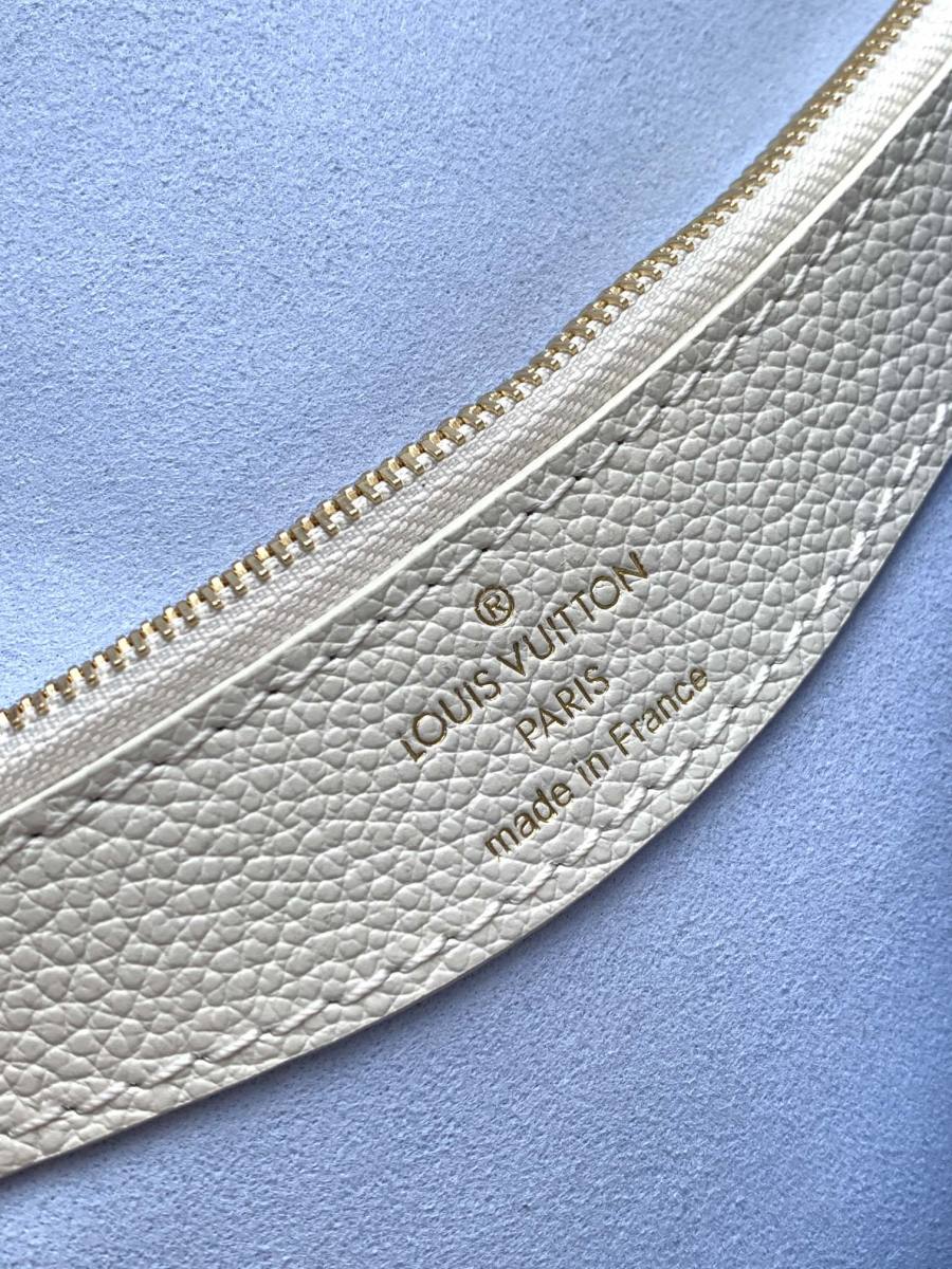 Louis Vuitton Diane M28054 24 x 17 x 8 BE1D