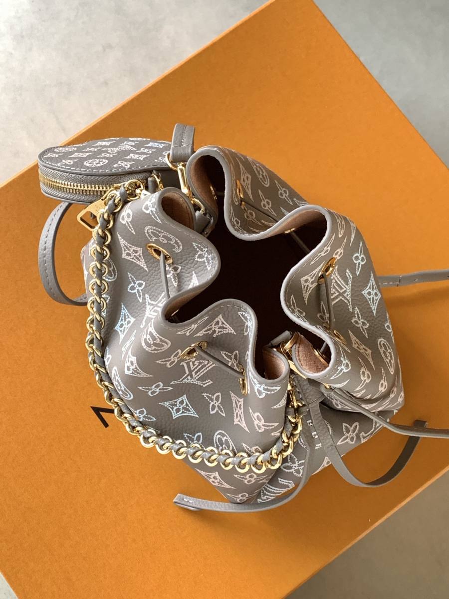 Louis Vuitton Handbag M23388 1ACD