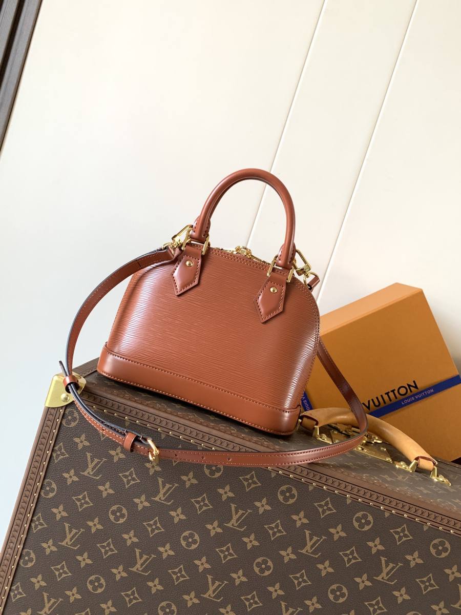 Louis Vuitton Handbag M25538 AD50