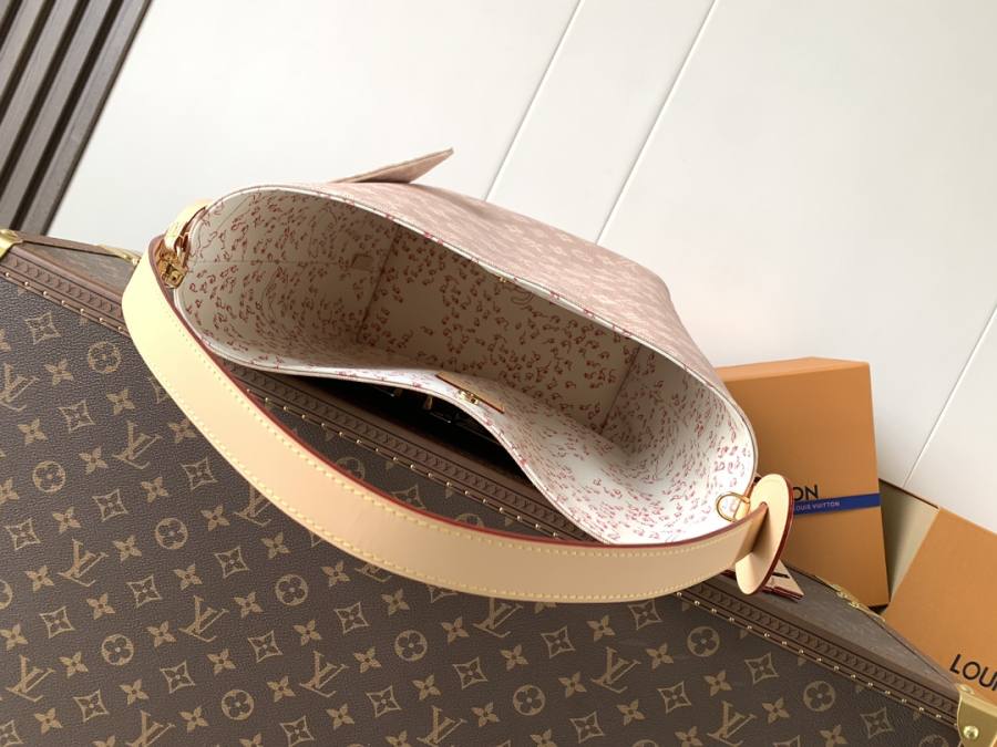 Louis Vuitton Handbag M25727 1798