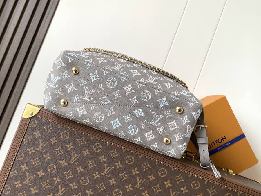 Louis Vuitton Handbag M59203 8470