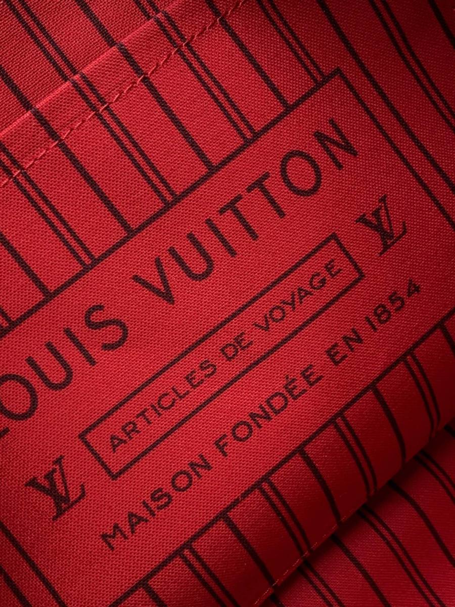 Louis Vuitton Lineup BB M27335 23 x 16 x 10 39F7