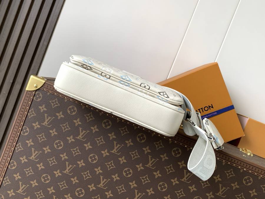 Louis Vuitton Messenger M28854 AE59