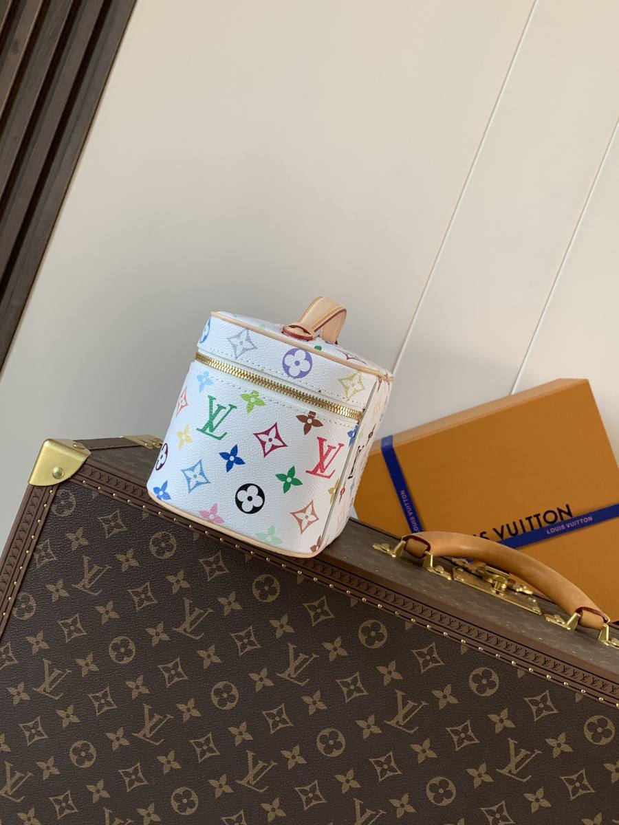 Louis Vuitton Nice Mini M13747 18 x 11 x 10 B5F2