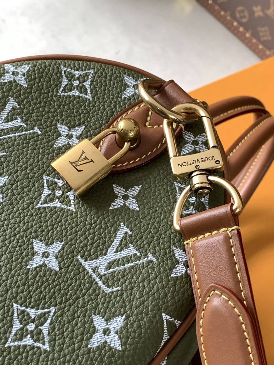 Louis Vuitton OnTheGo GM M14077 41 x 34 x 19 6D99