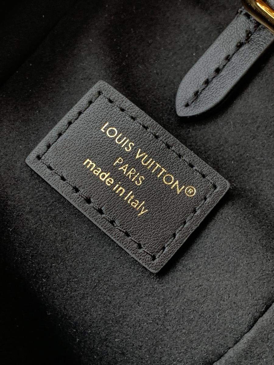 Louis Vuitton Petite Noé M28515 20 x 20 x 14 5183