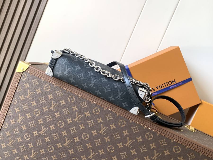 Louis Vuitton Side Trunk M26226 Side Tru 21 x 15 x 6 3E9B