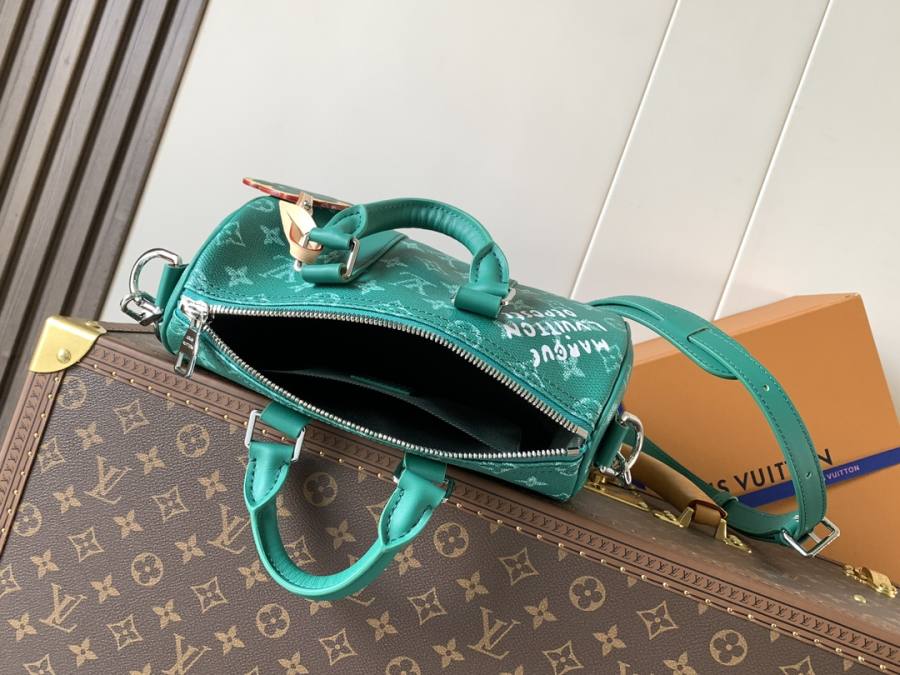 Louis Vuitton Speedy Bandoulière 25 M12684 25 x 19 x 15 3F29