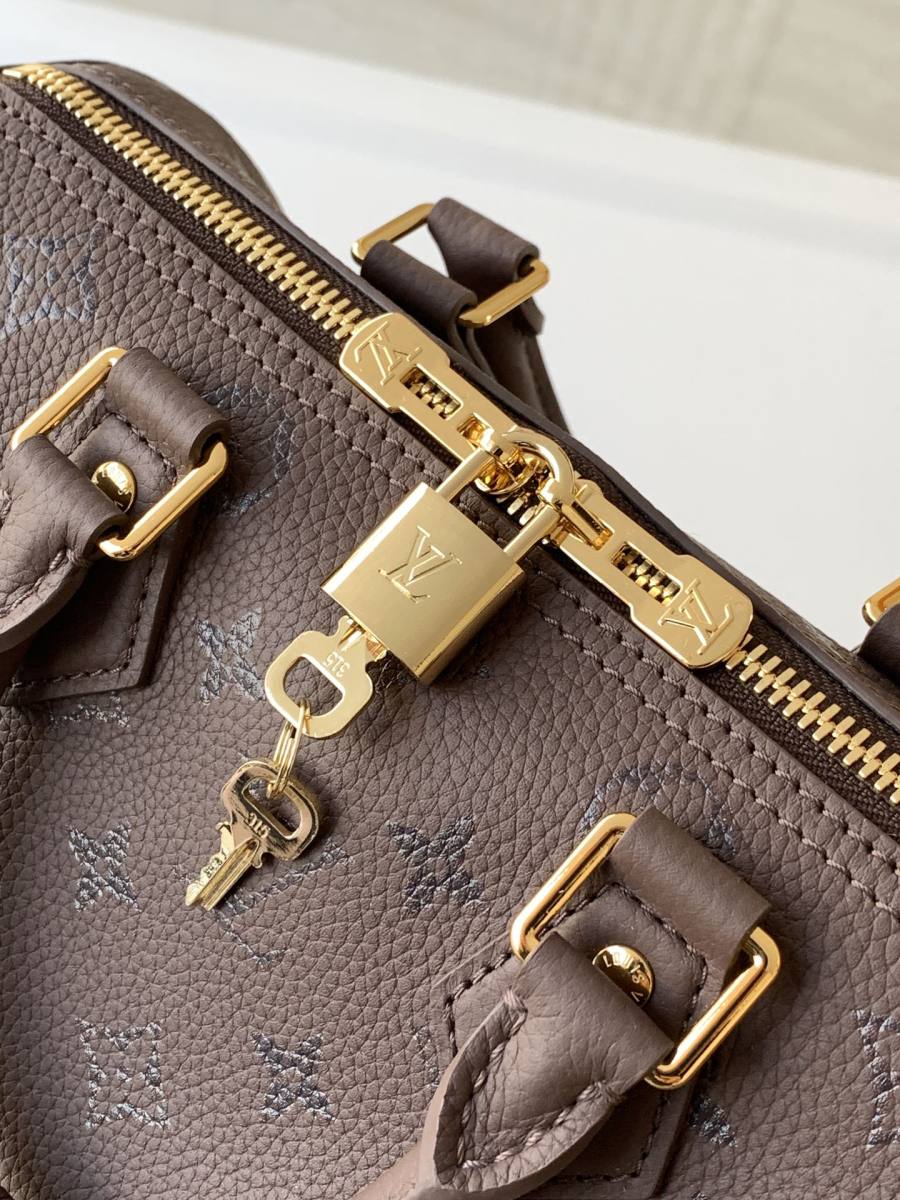 Louis Vuitton Speedy Bandoulière 25 M26690 25 x 19 x 15 454C