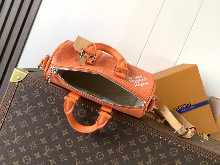 Louis Vuitton Speedy Bandoulière 25 M26818 25 x 19 x 15 715C