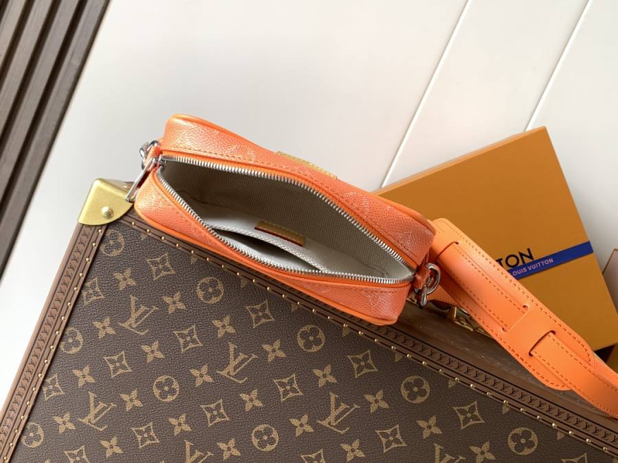 Louis Vuitton Trocadéro Mini M26825 18 x 13 x 8 D428
